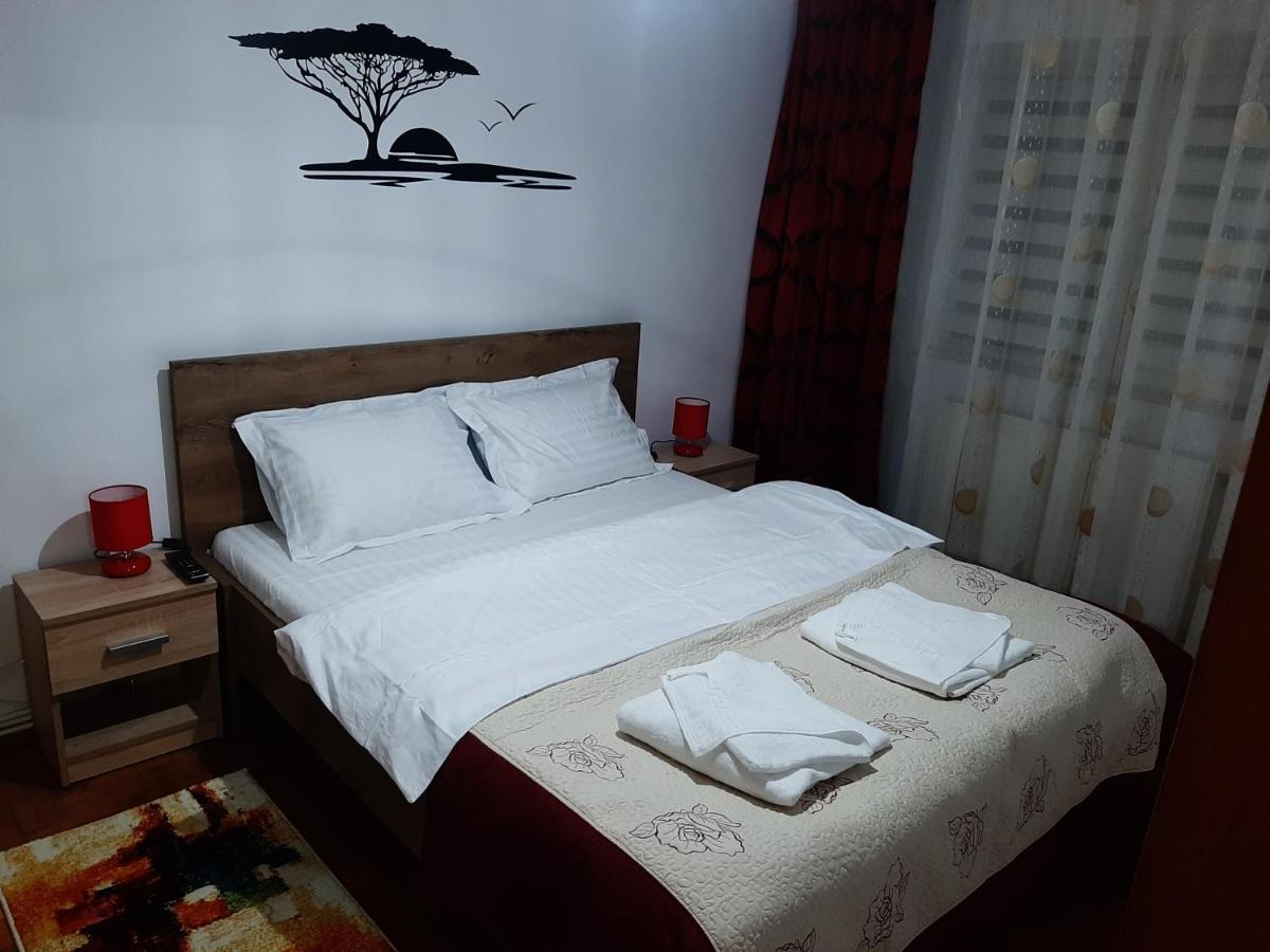Ultracentral,Parcul Catedralei,Apartament 2 Camere Bacău Exteriér fotografie